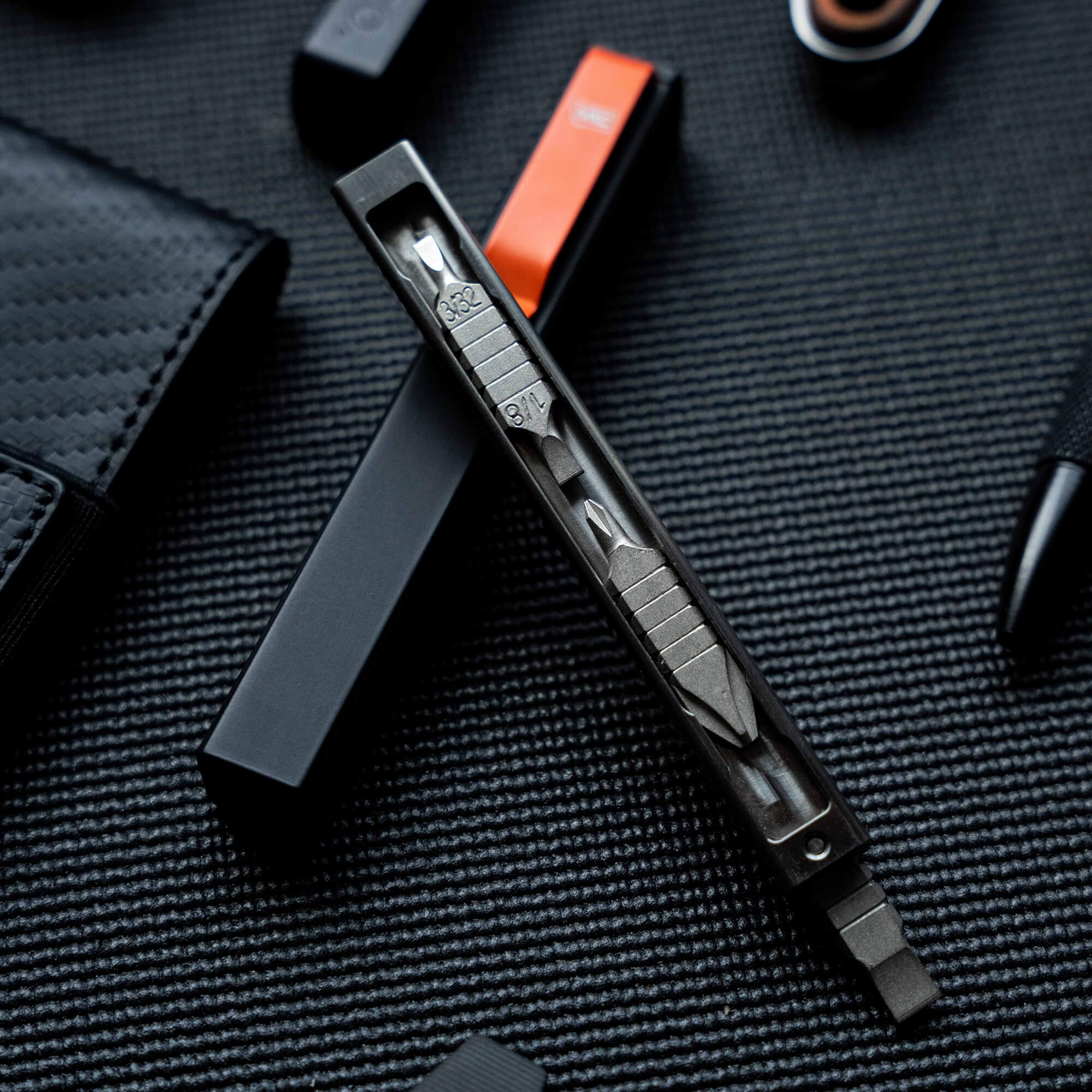 MKC X BIG IDEA DESIGN - BIT BAR INLINE MAX