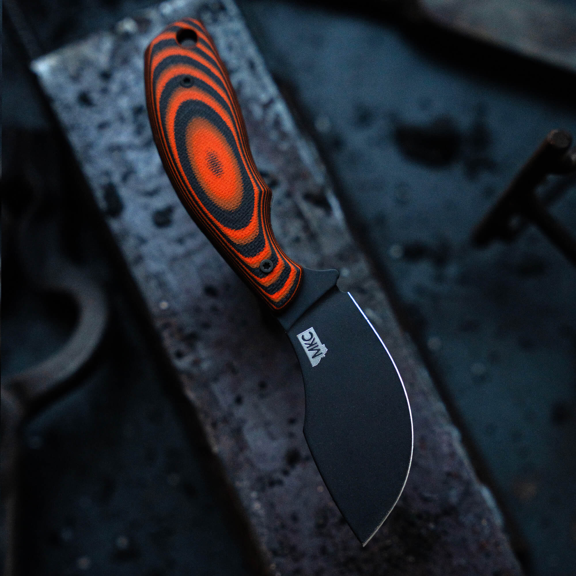 PACKOUT SKINNER - PVD - ORANGE & BLACK