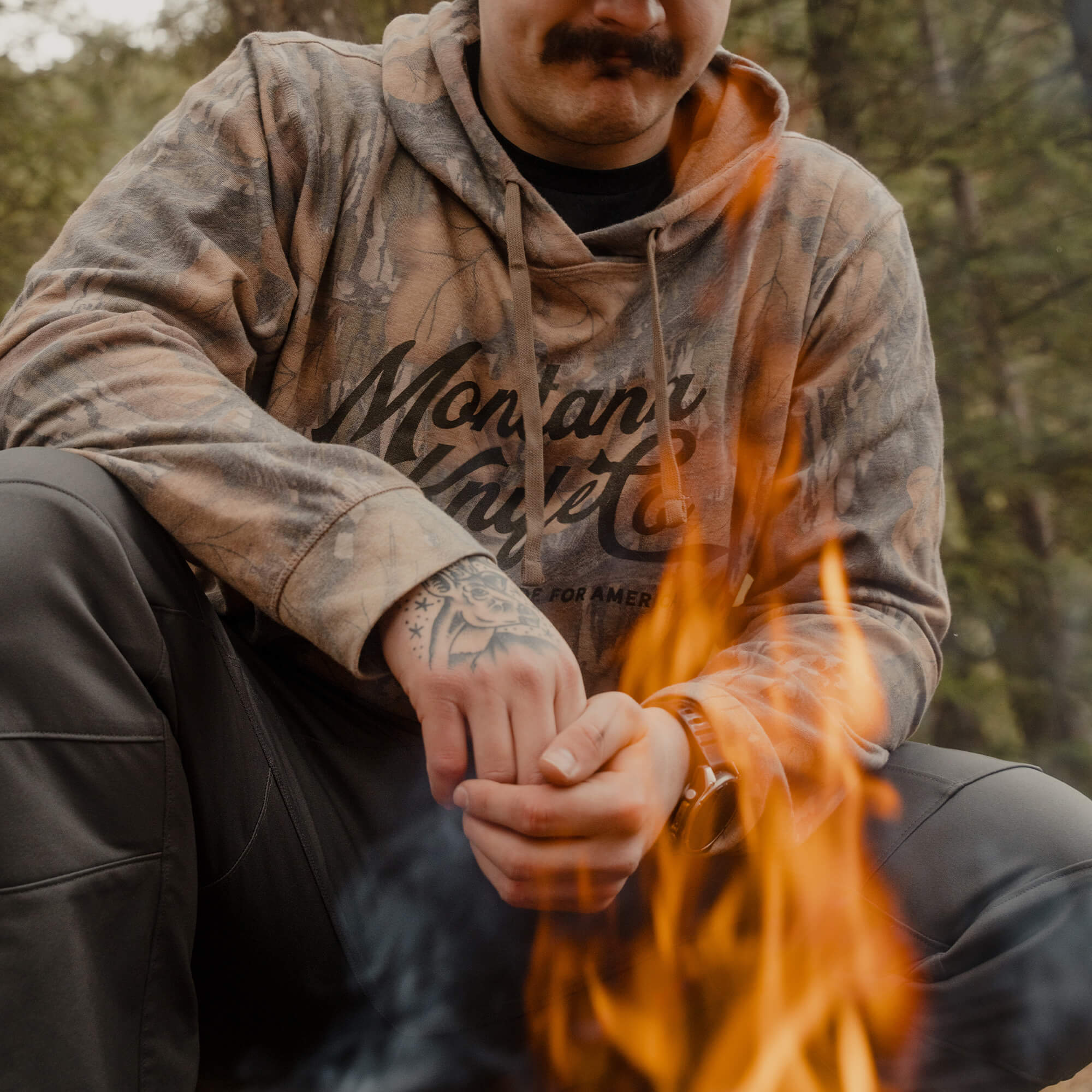 MKC x Mossy Oak Washed Hoodie - Fall Foliage