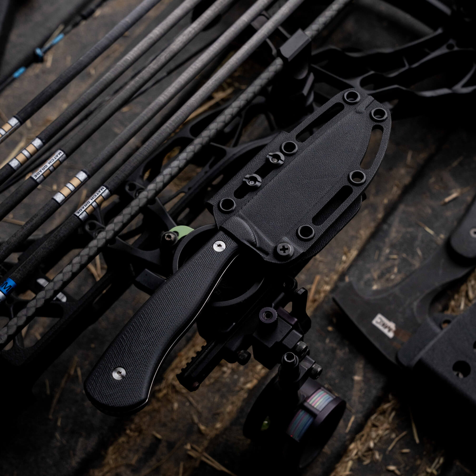 MKC WHITETAIL - BLACK