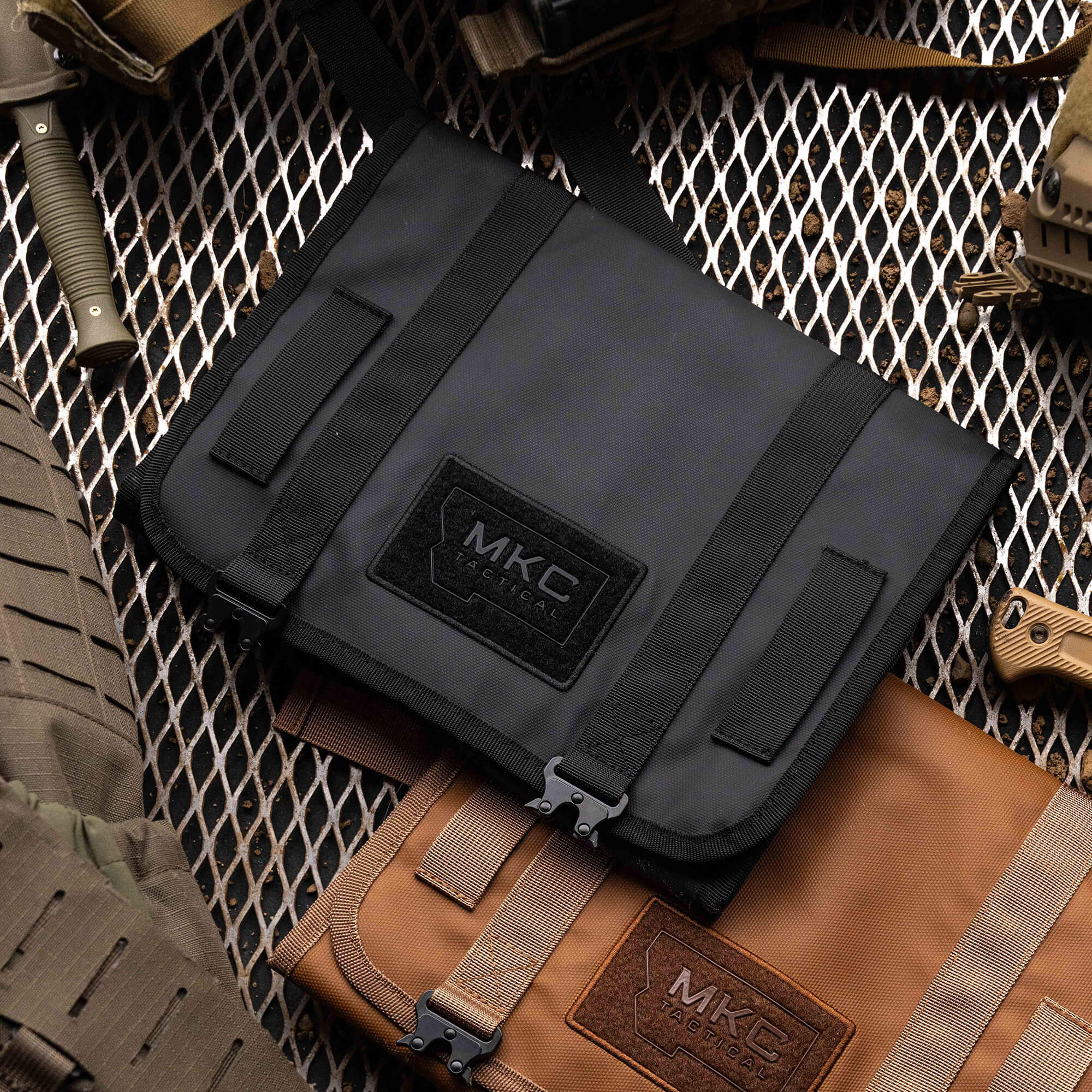 TACTICAL KNIFE ROLL - BLACK