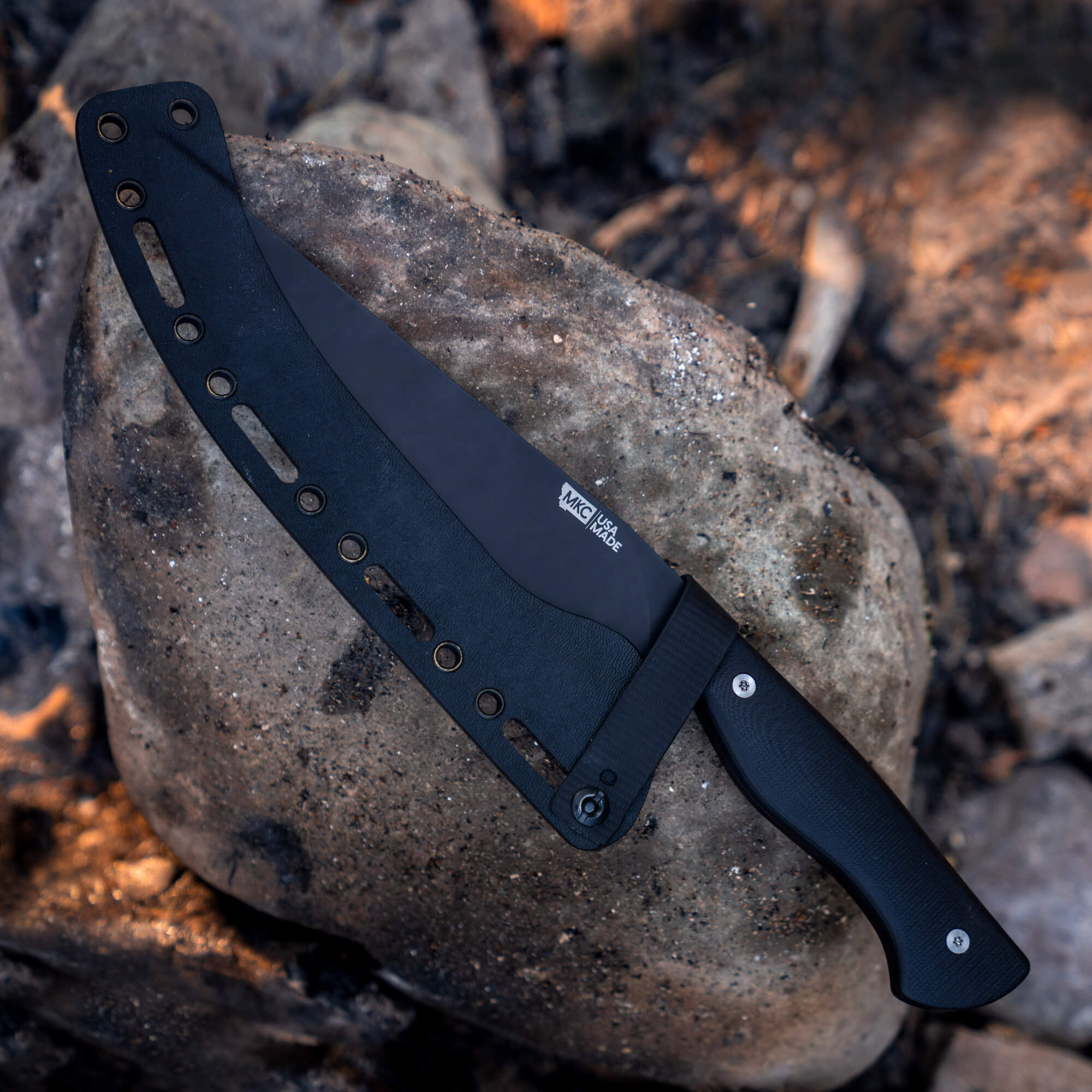 SMITH RIVER SANTOKU - BLACK