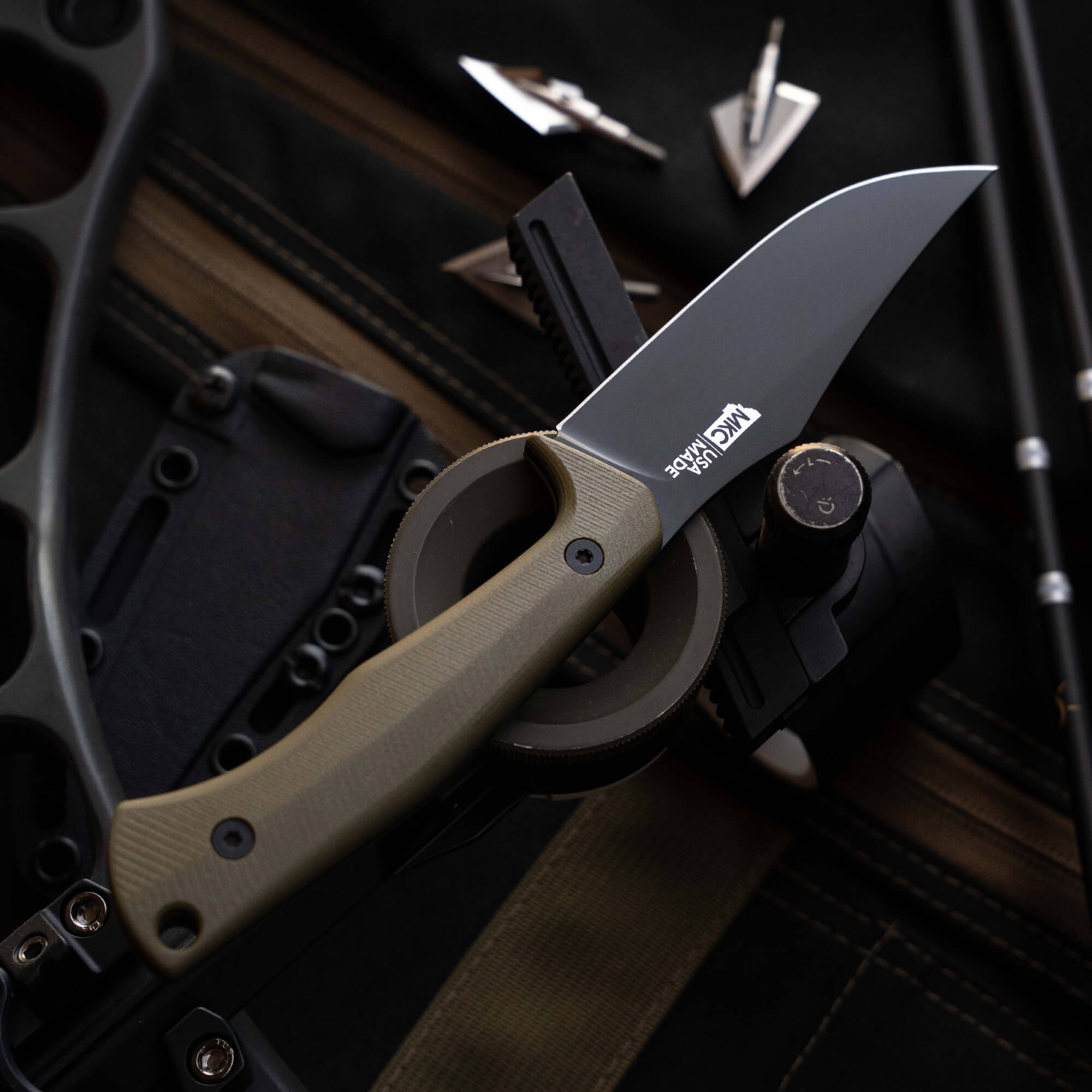 TRIUMPH PRO - OLIVE