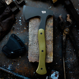 THE HELLGATE HATCHET - OLIVE