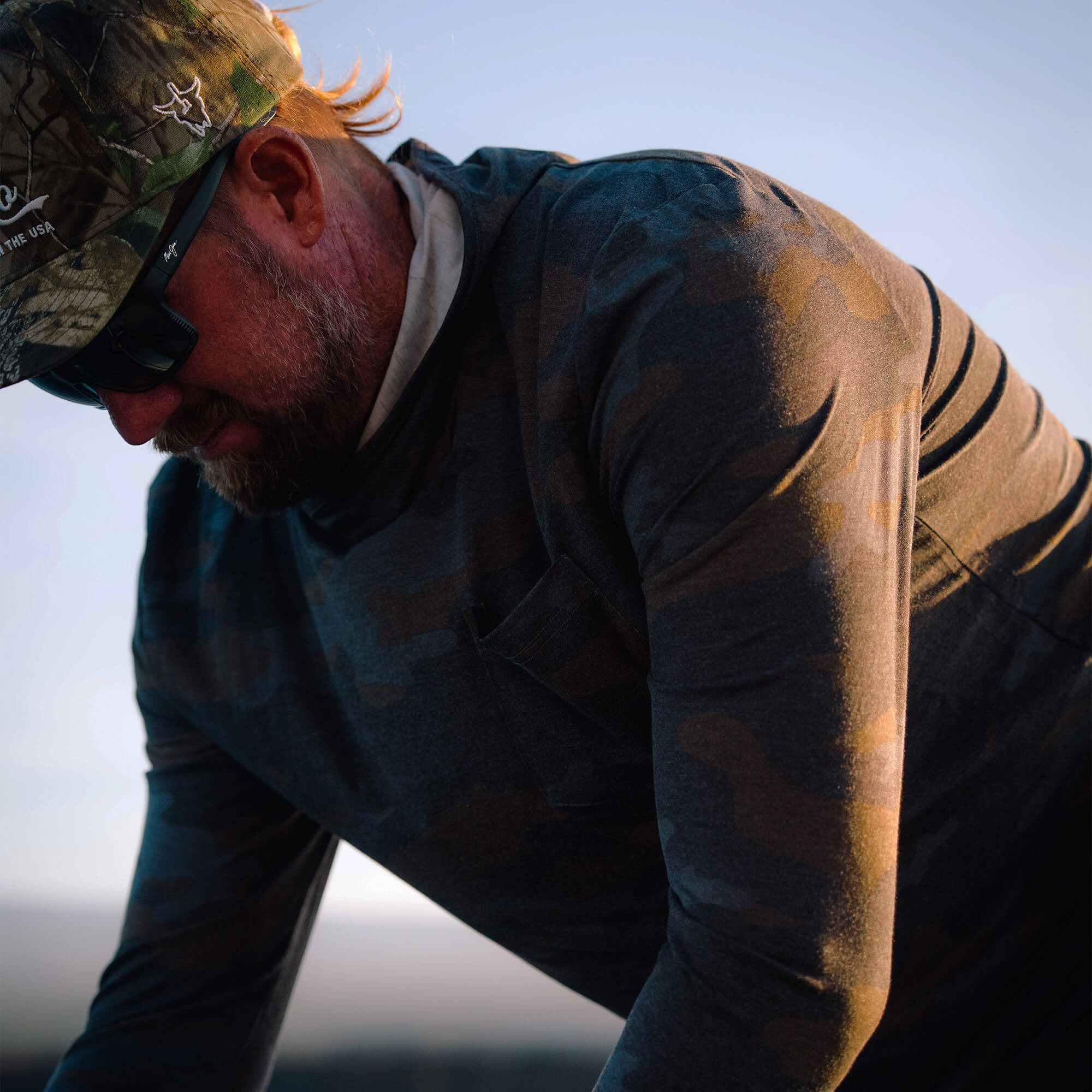 RIMROCK LIGHTWEIGHT HOODIE - DARK WOODLAND CAMO