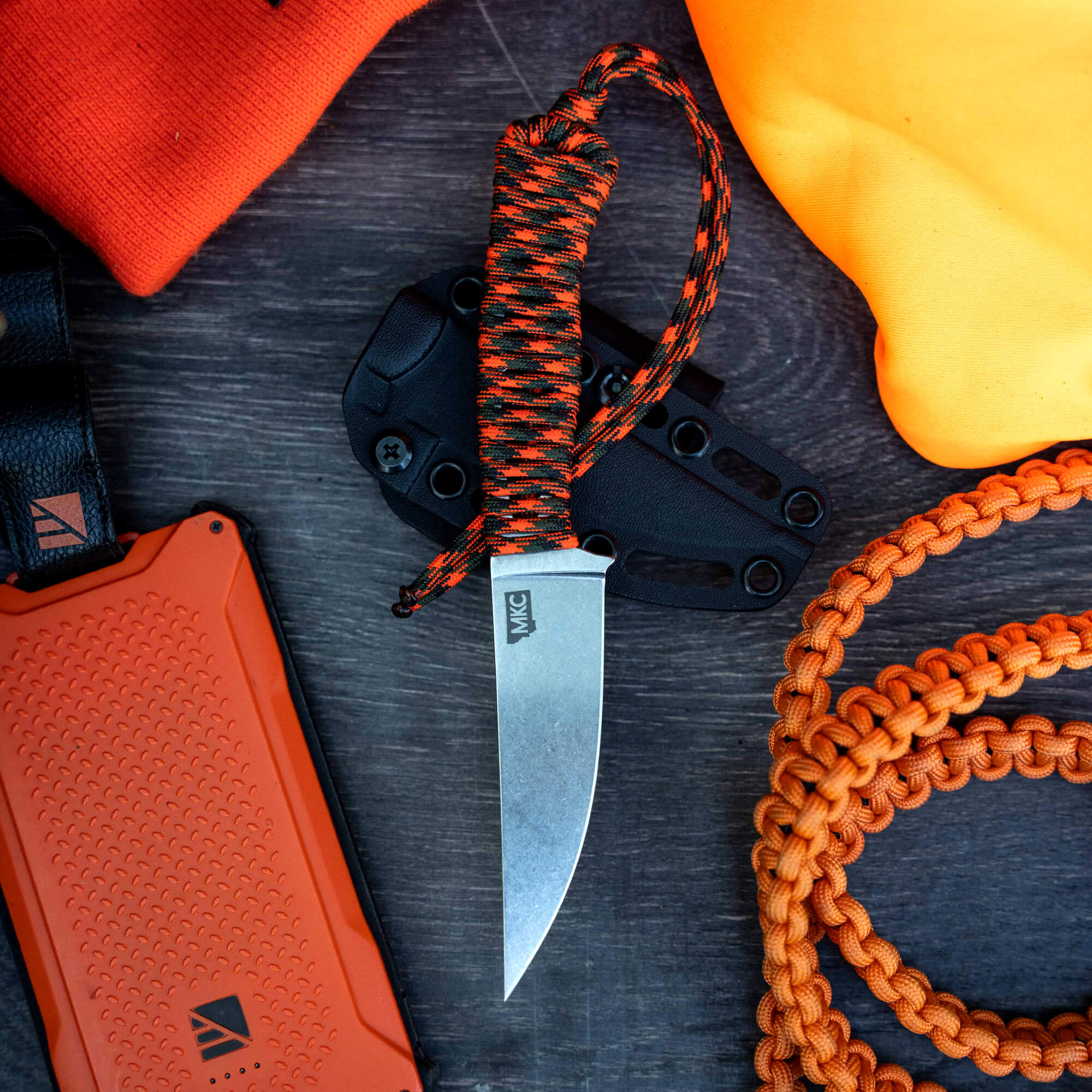 MAGNACUT SPEEDGOAT 2.0 - ORANGE & BLACK