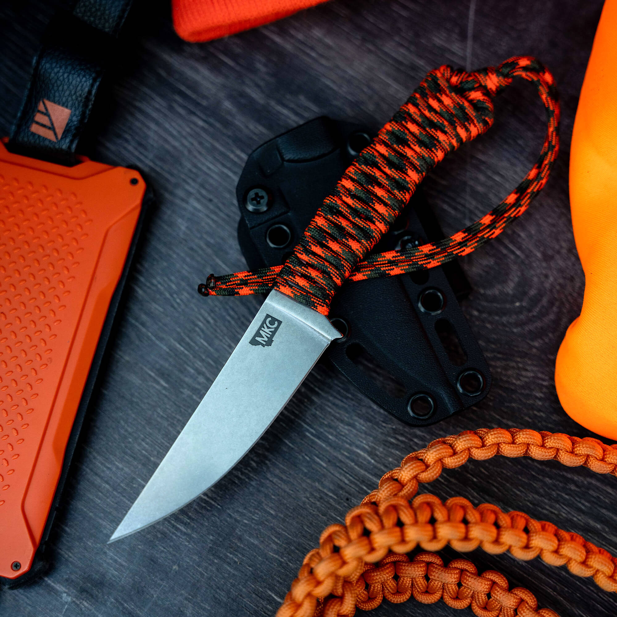 MAGNACUT SPEEDGOAT 2.0 - ORANGE & BLACK