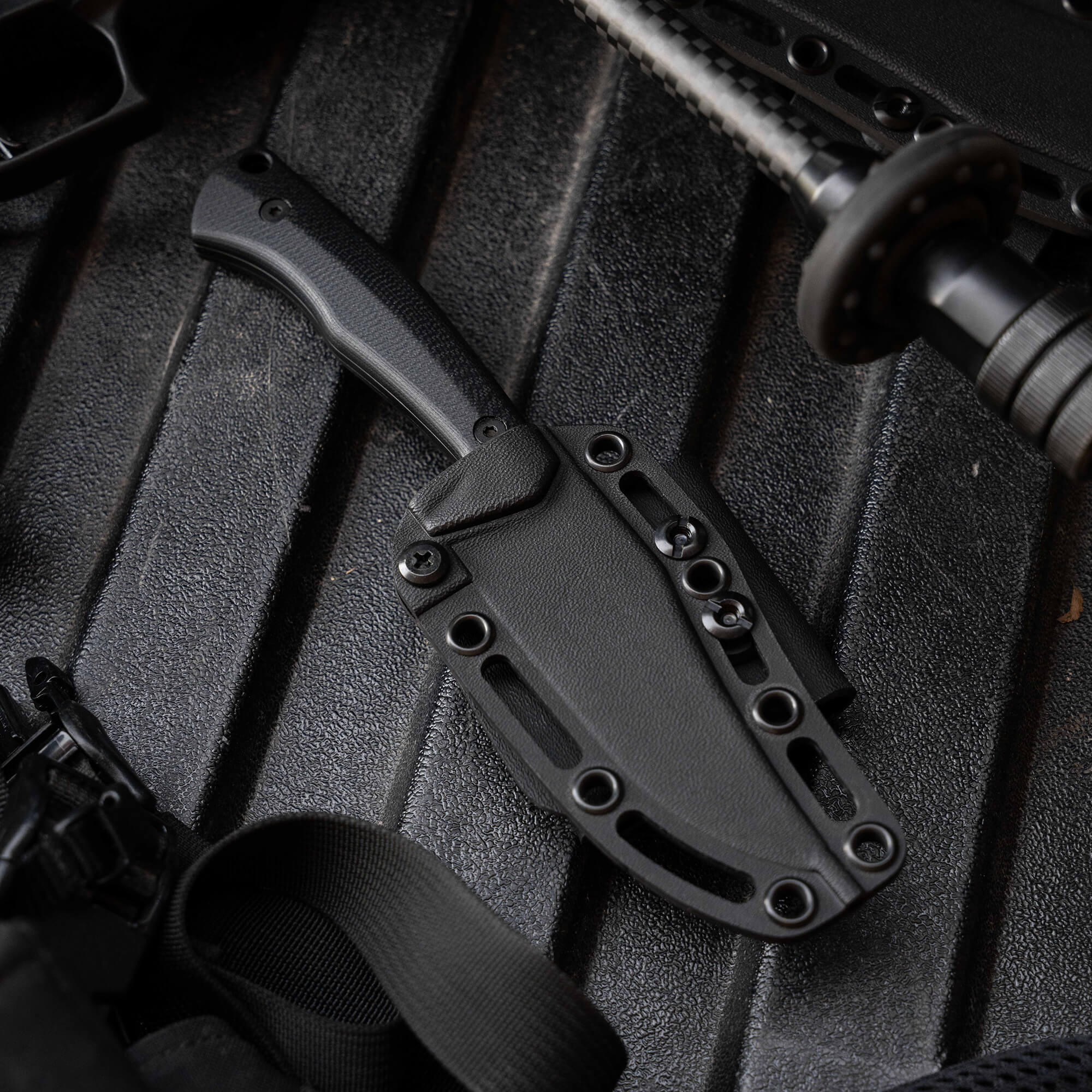 TRIUMPH PRO - BLACK