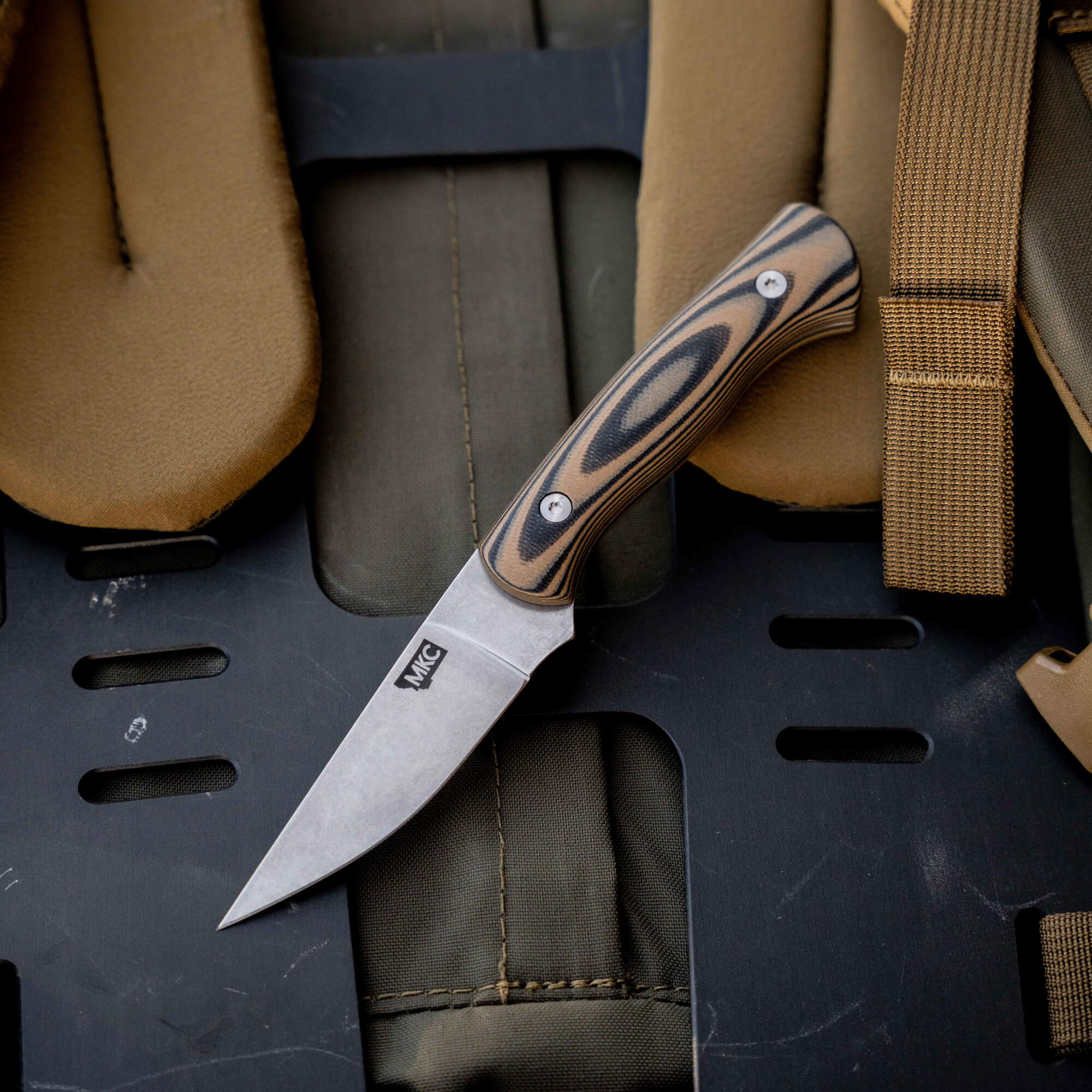 MAGNACUT BLACKFOOT 2.0 - TAN & BLACK