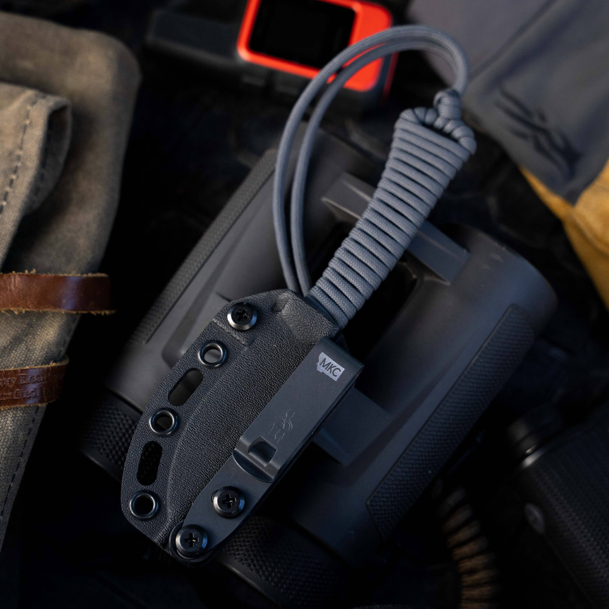 MINI STONED GOAT - GREY