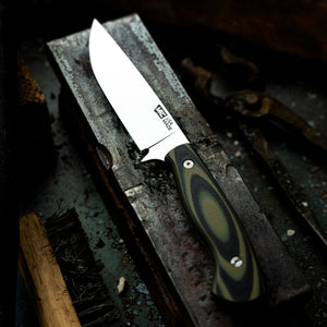 THE MAGNACUT SUPER CUB - DROP POINT HUNTER - GREEN & BLACK