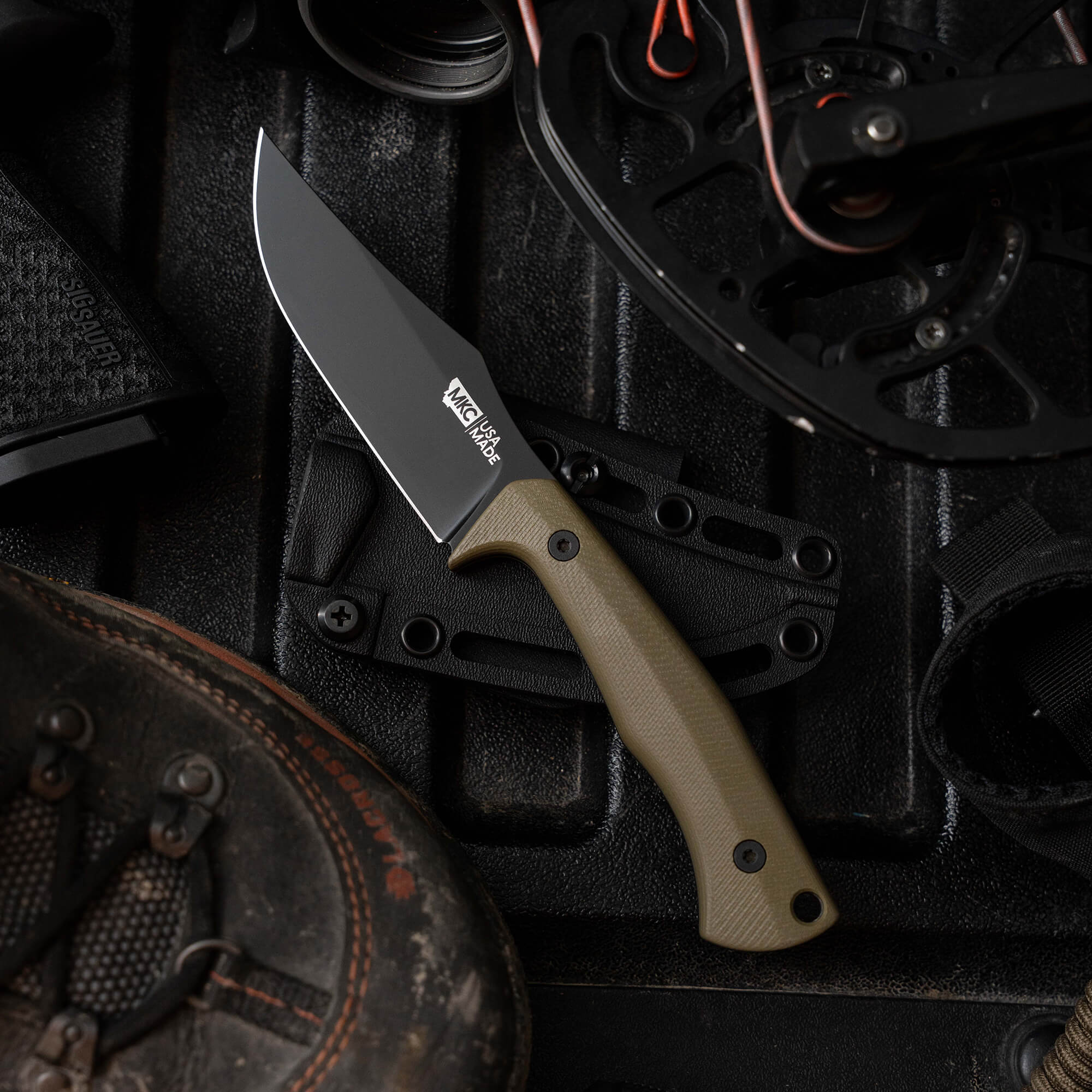 TRIUMPH PRO - OLIVE