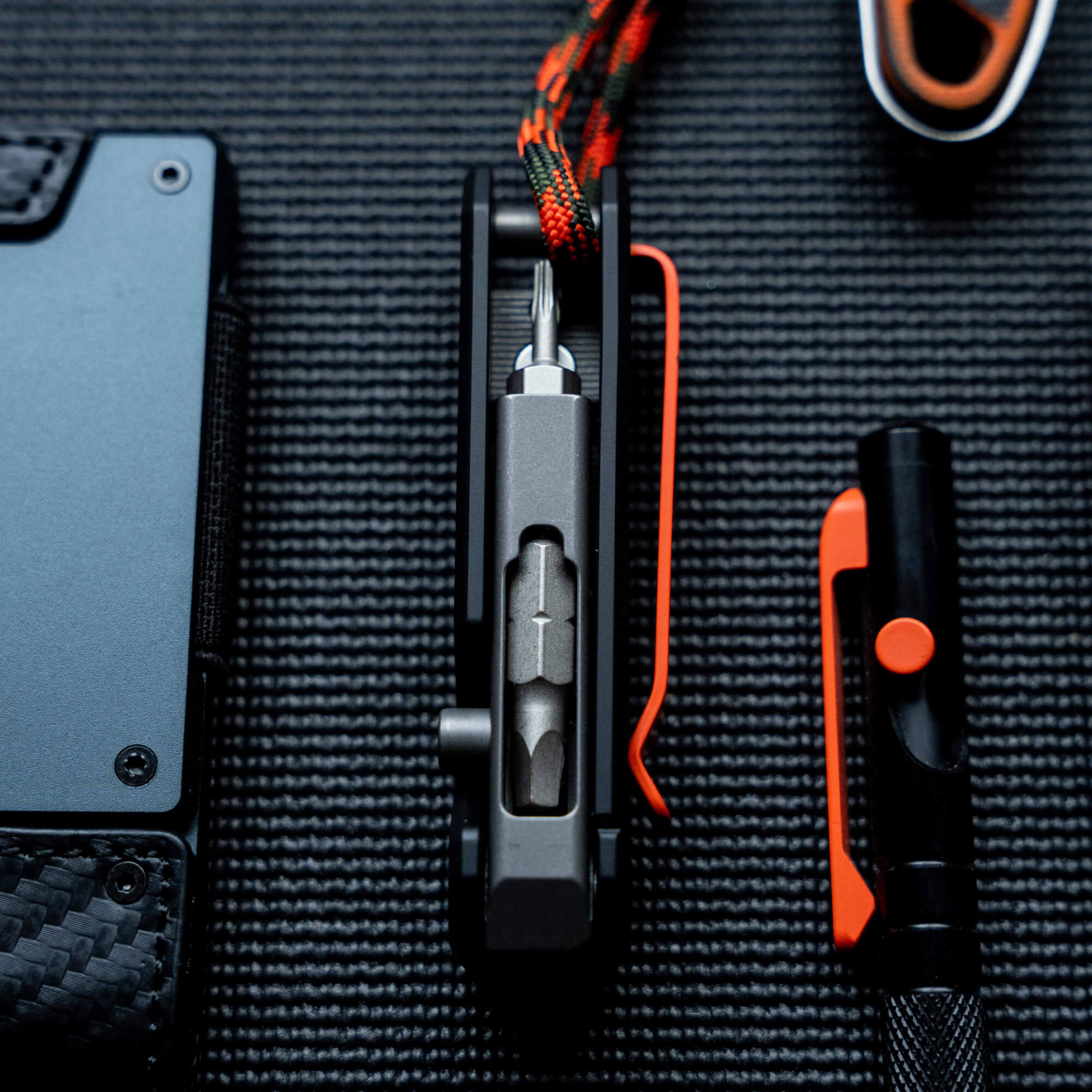 MKC X BIG IDEA DESIGN - Ti EDS II