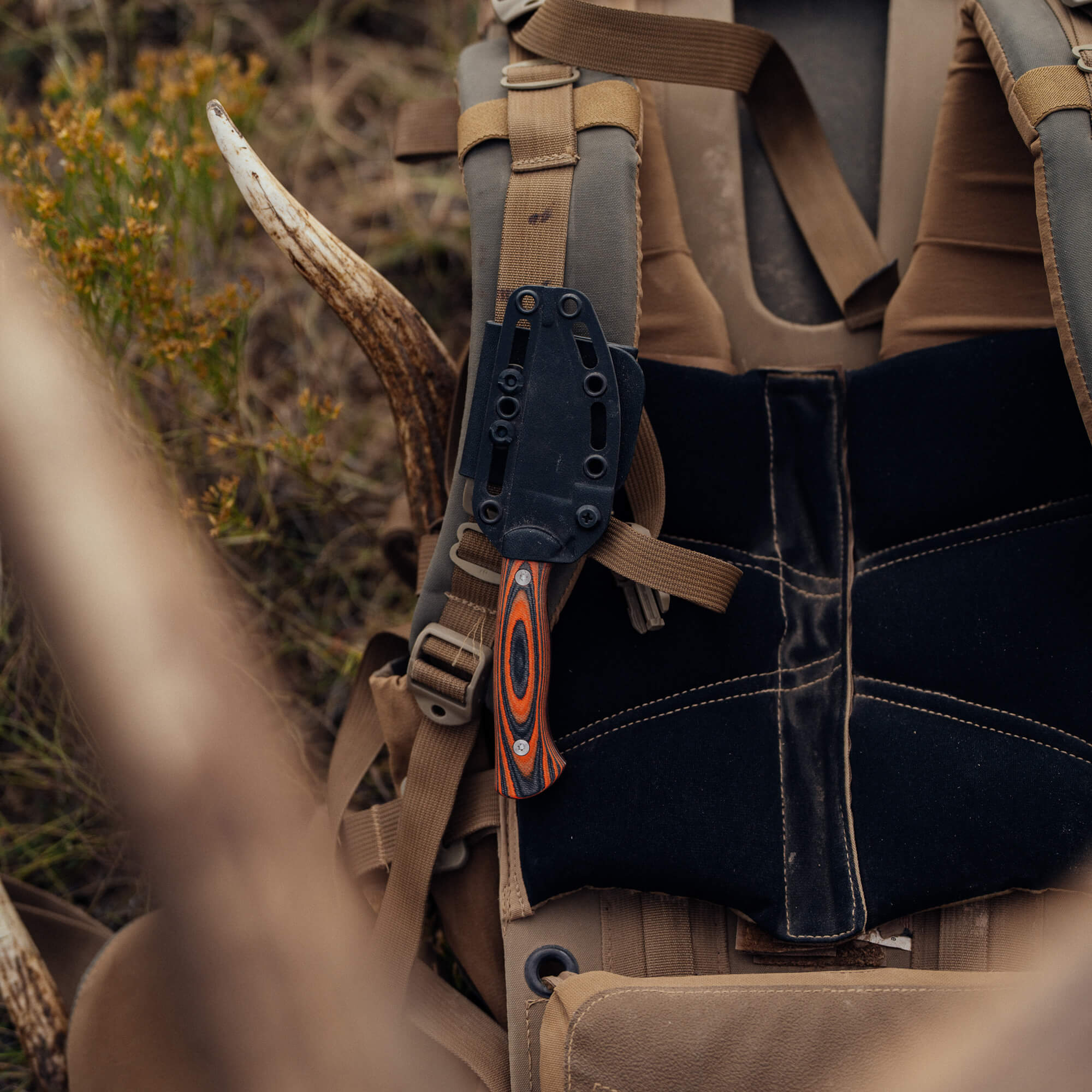 MAGNACUT BLACKFOOT 2.0 - ORANGE & BLACK