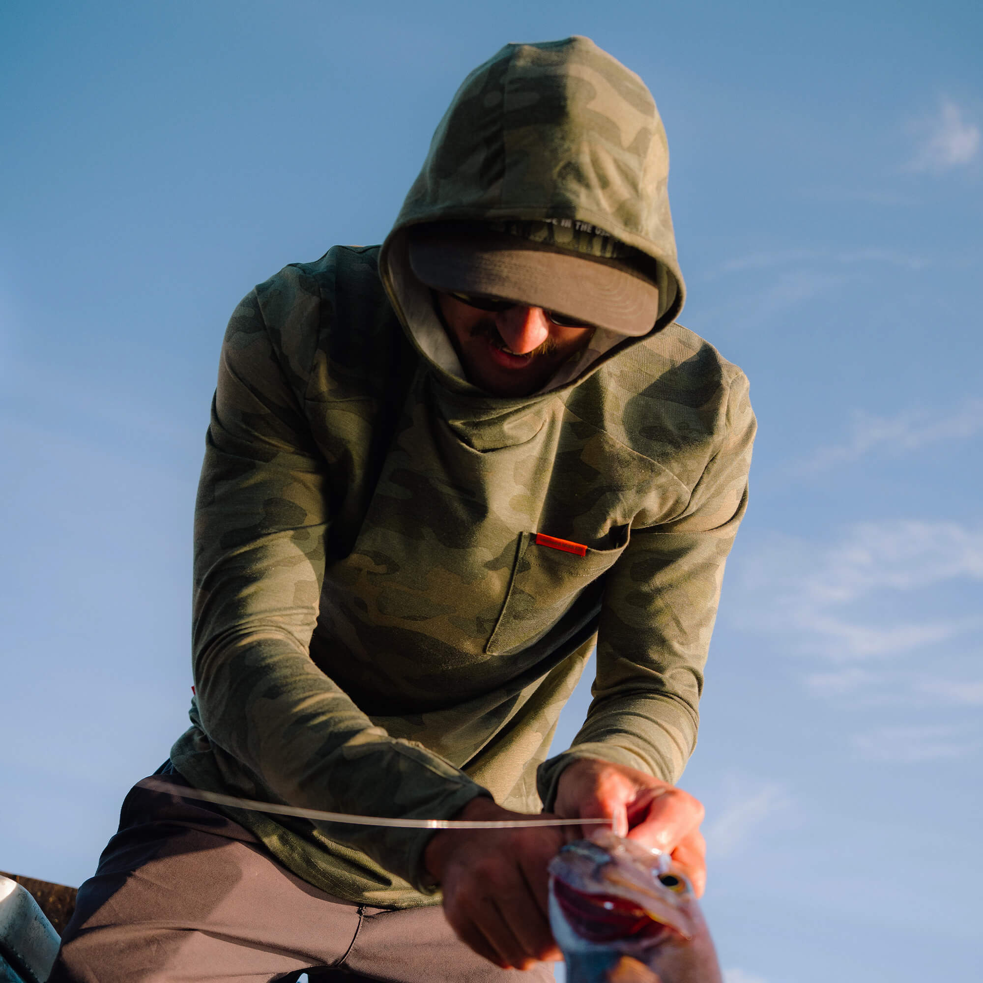 RIMROCK LIGHTWEIGHT HOODIE - VINTAGE WOODLAND CAMO