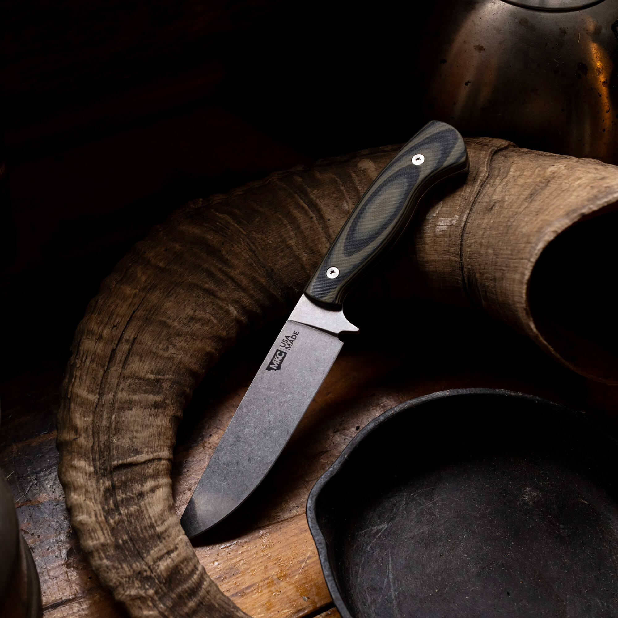 MAGNACUT SUPER CUB - DROP POINT HUNTER - GREEN & BLACK