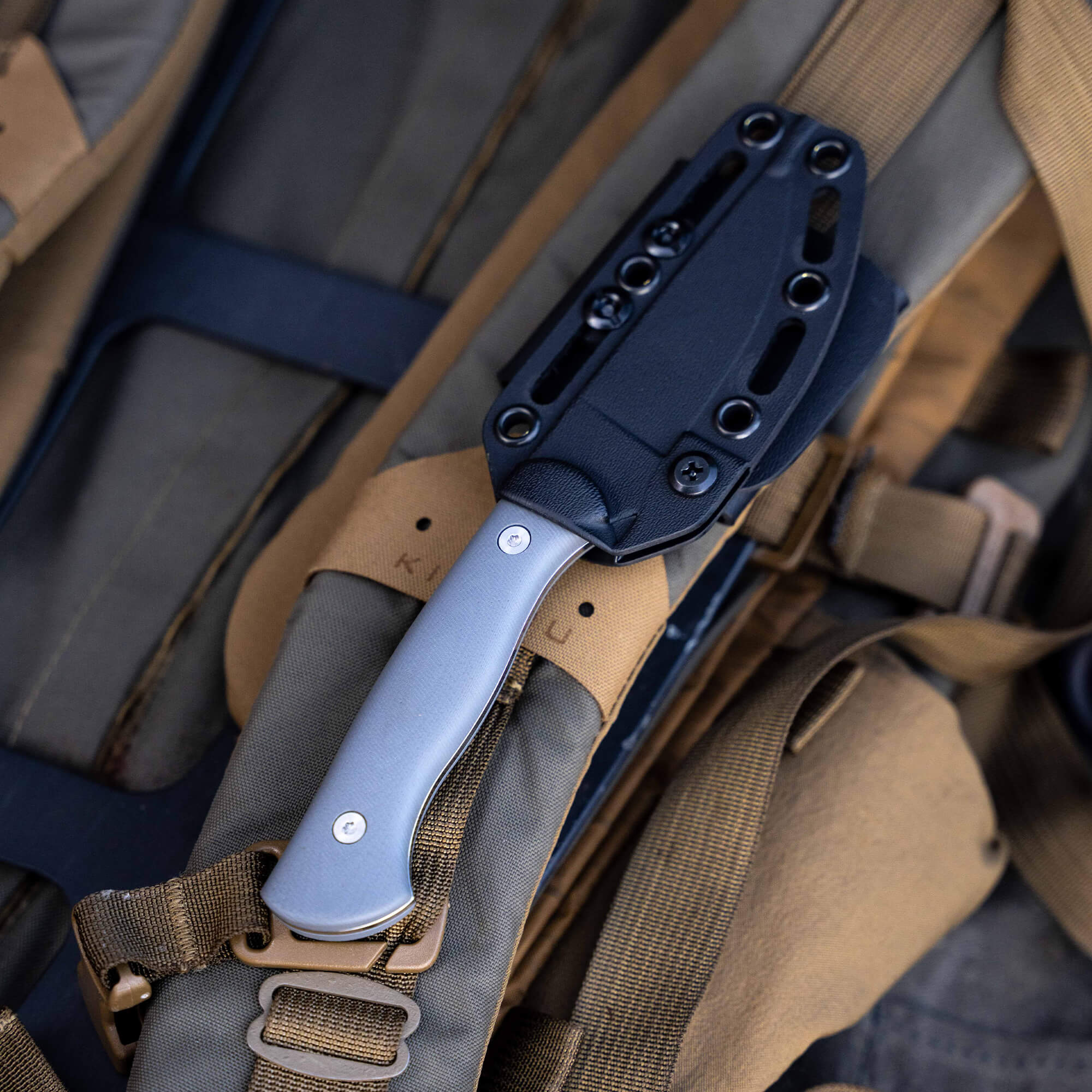 MAGNACUT BLACKFOOT 2.0 - GREY