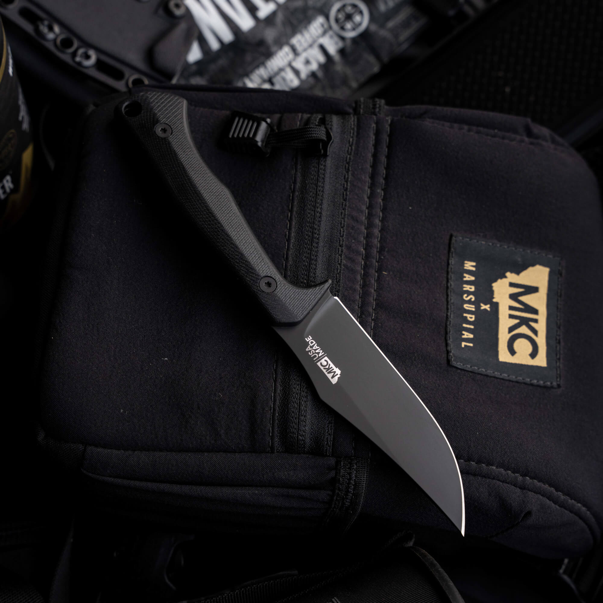 TRIUMPH PRO - BLACK