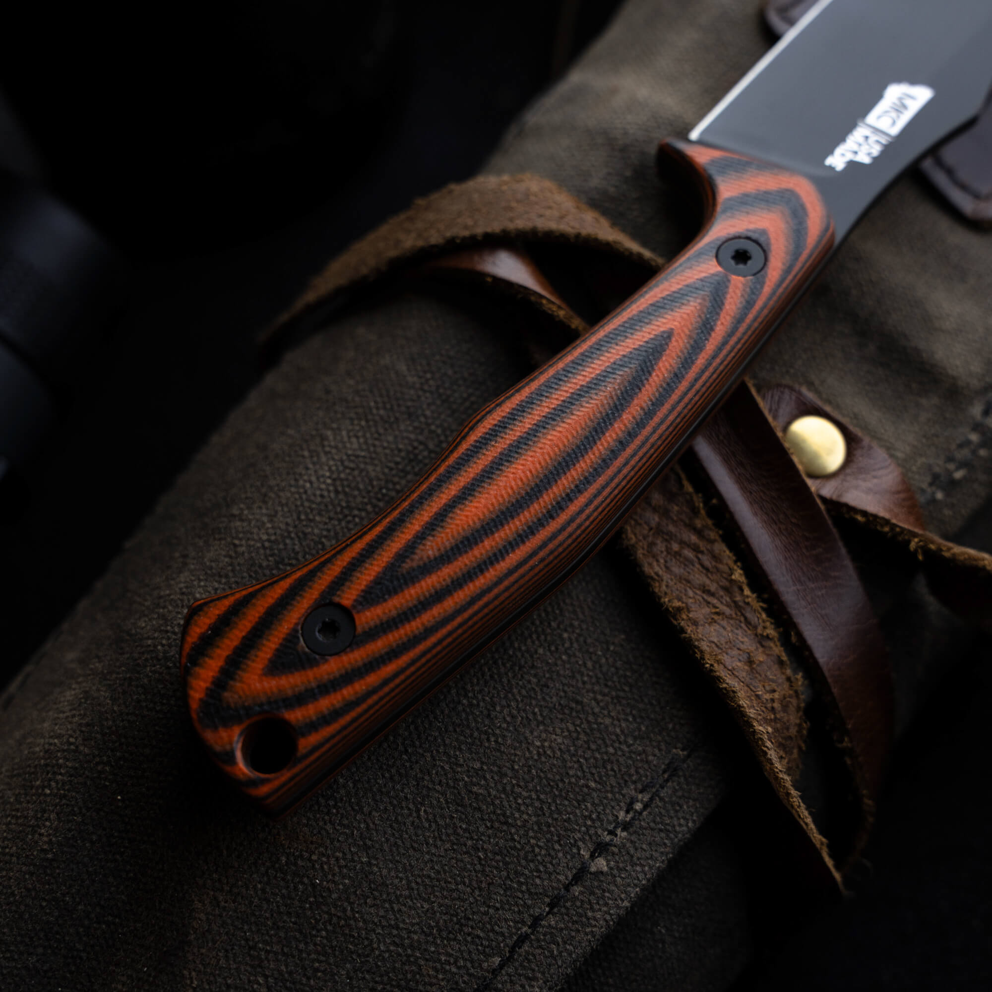 TRIUMPH PRO - ORANGE & BLACK