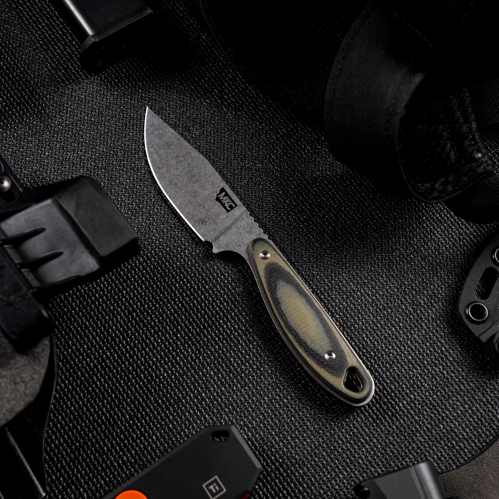 BADROCK - GREEN & BLACK