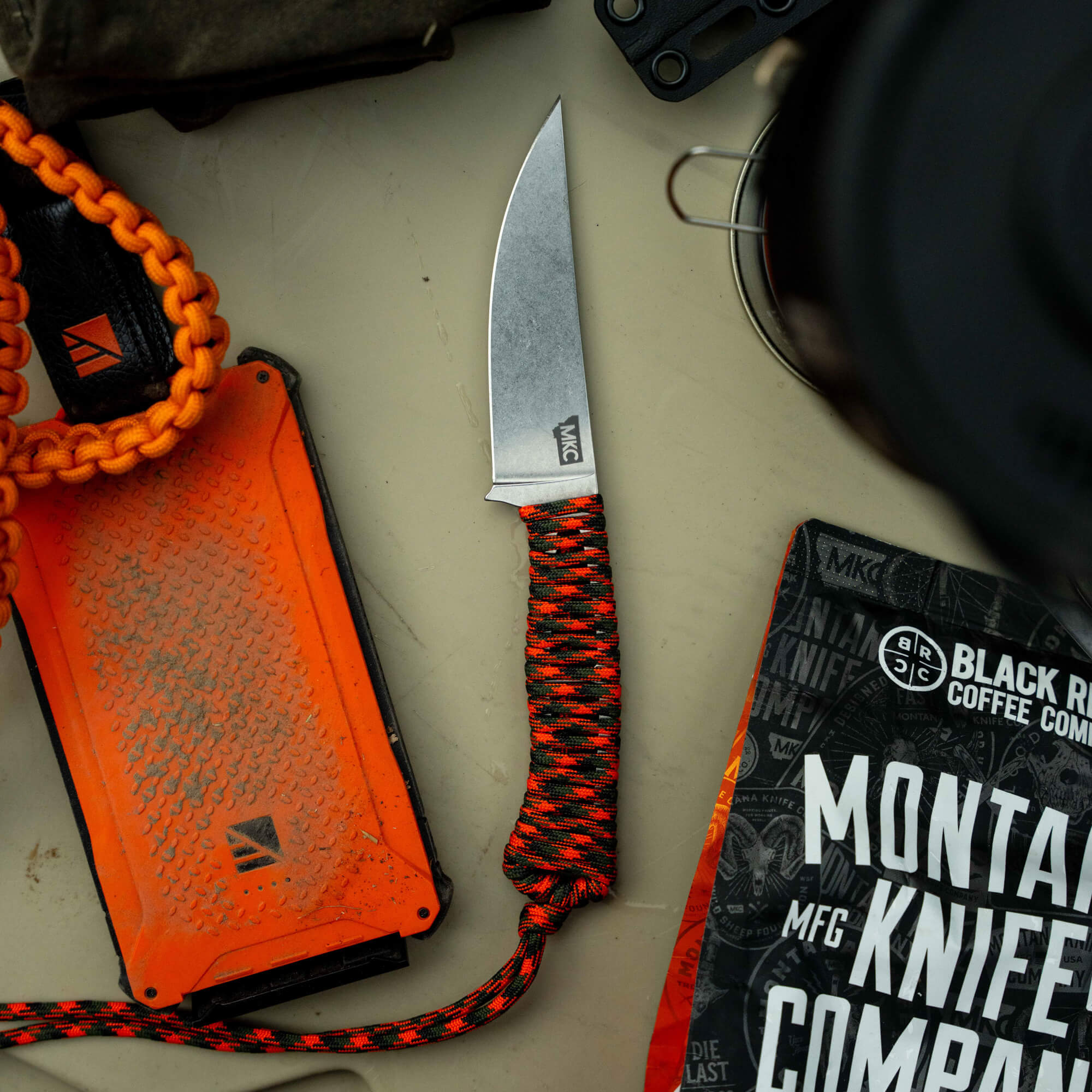 MAGNACUT SPEEDGOAT 2.0 - ORANGE & BLACK