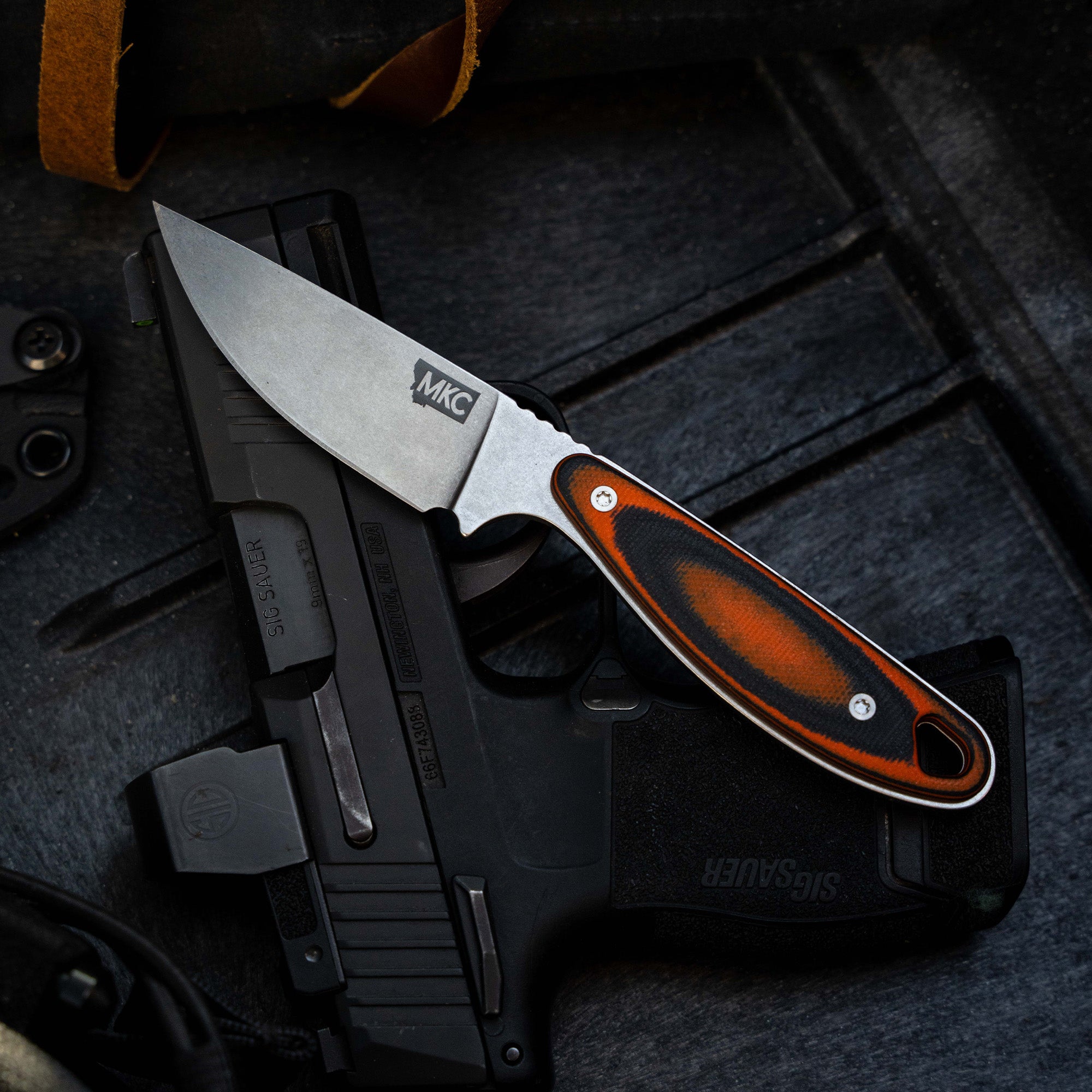 CASTLE ROCK - ORANGE & BLACK