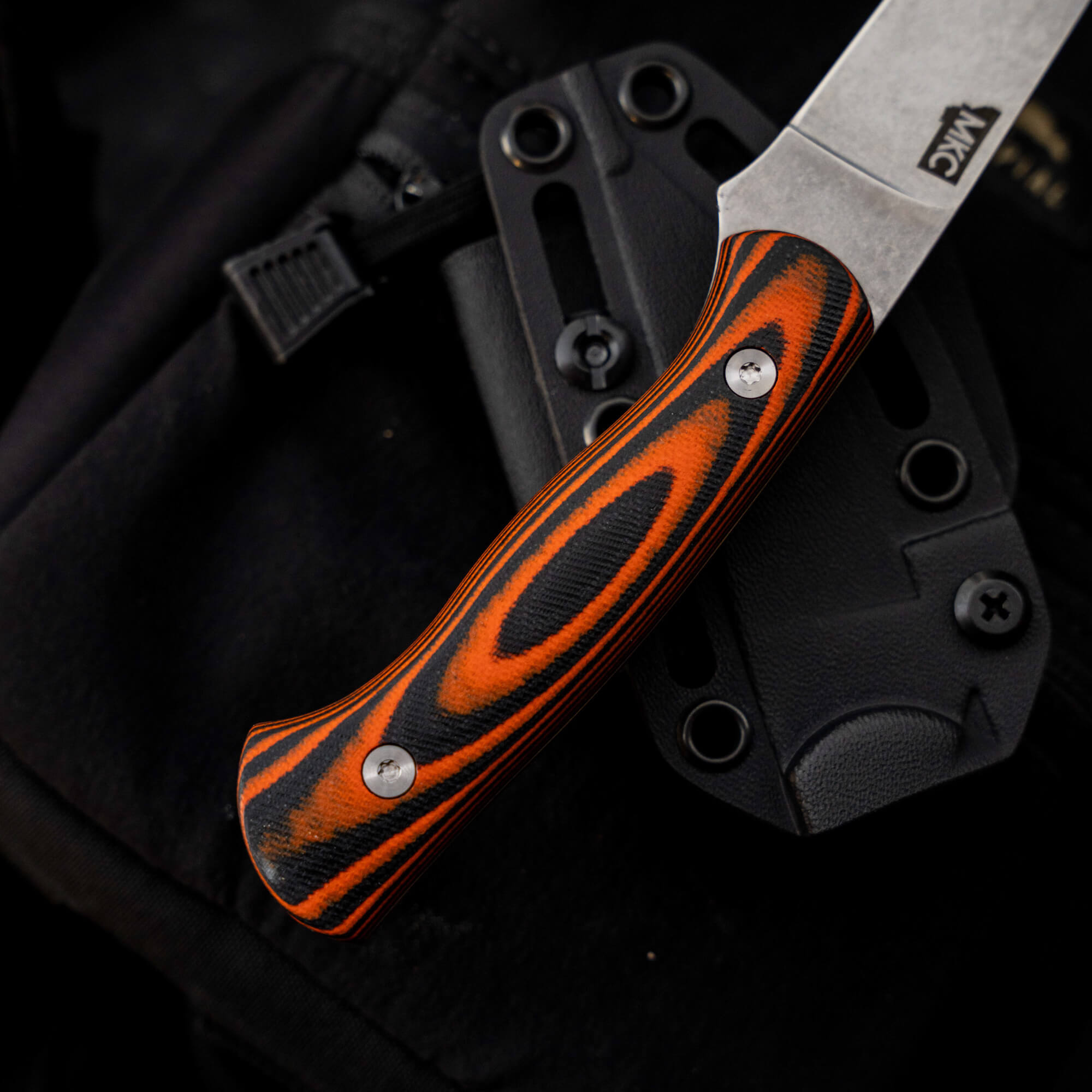 MAGNACUT BLACKFOOT 2.0 - ORANGE & BLACK
