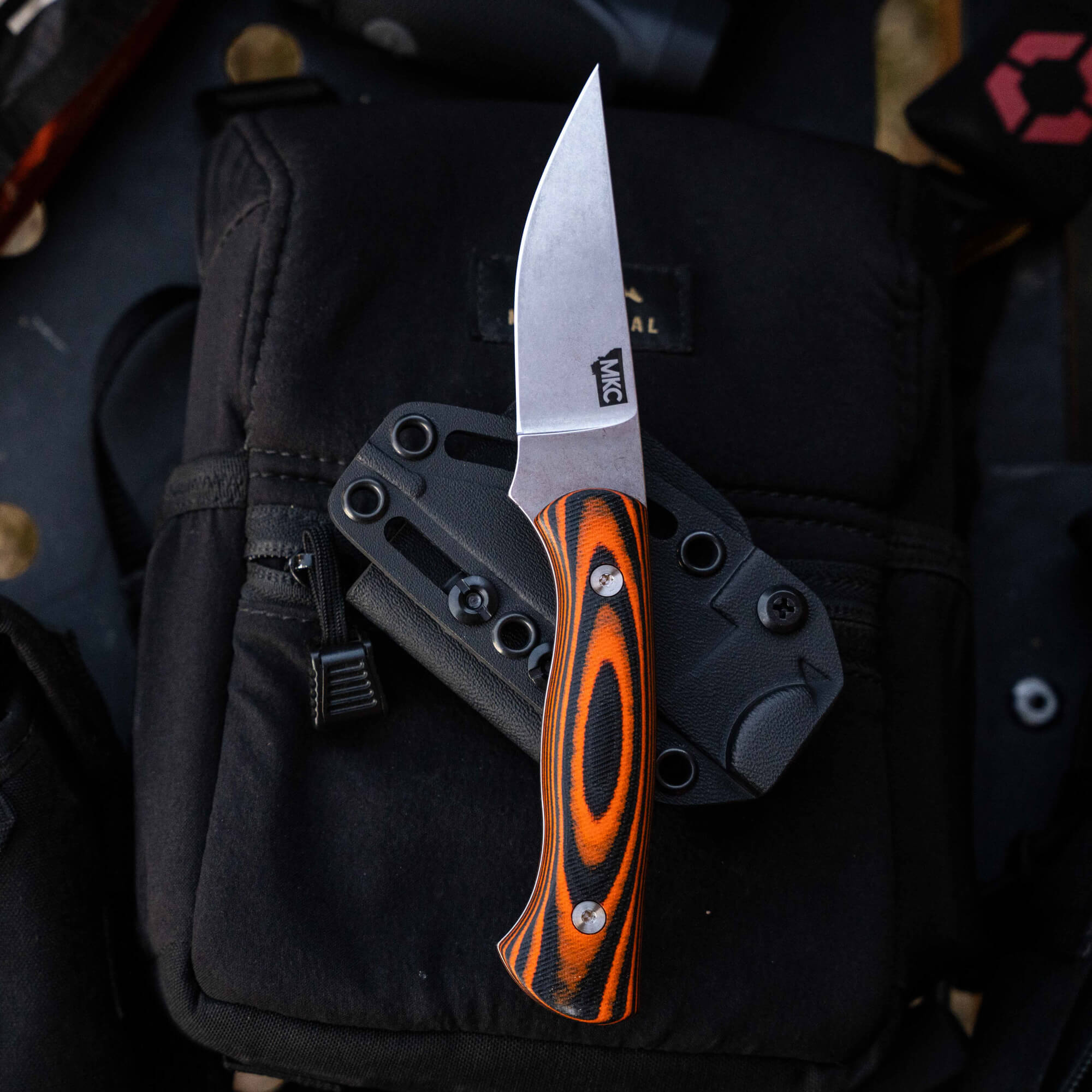 MAGNACUT BLACKFOOT 2.0 - ORANGE & BLACK