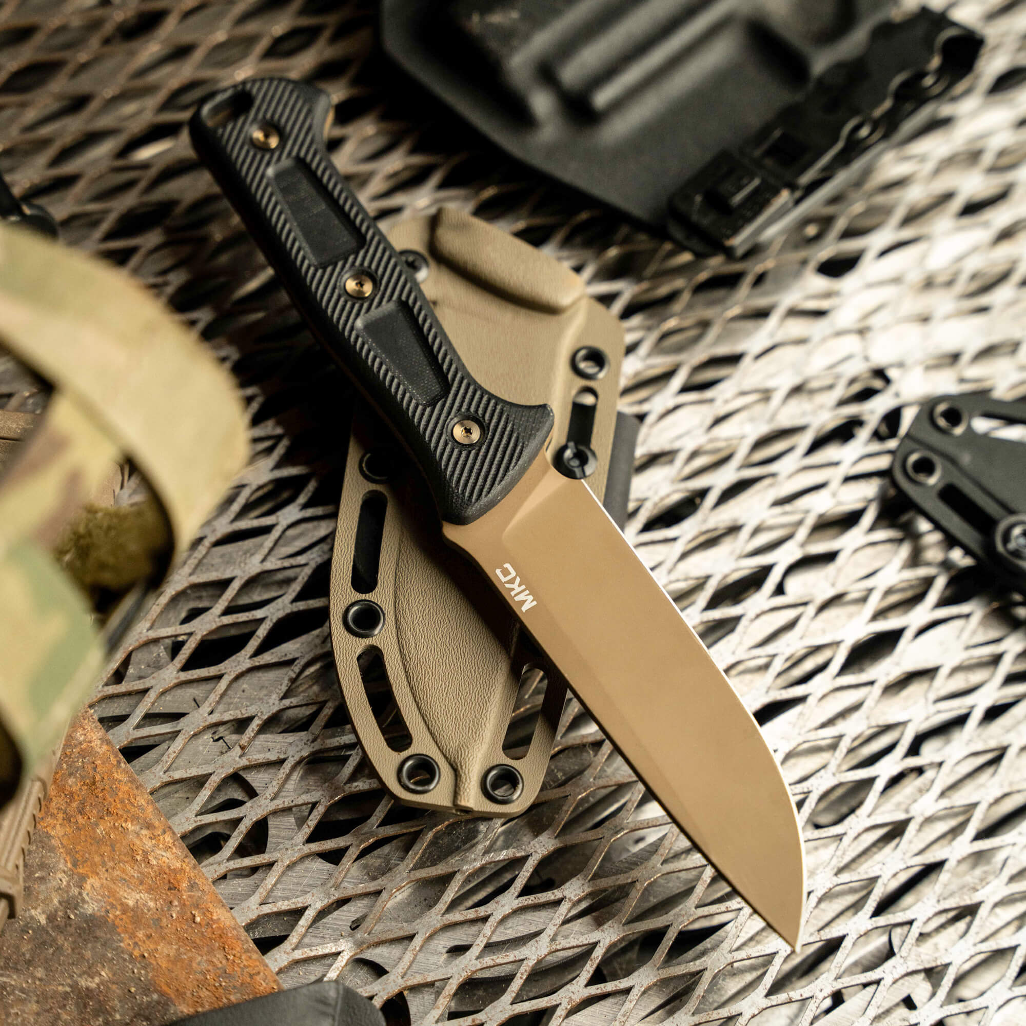 SERE25 - COY/BLK