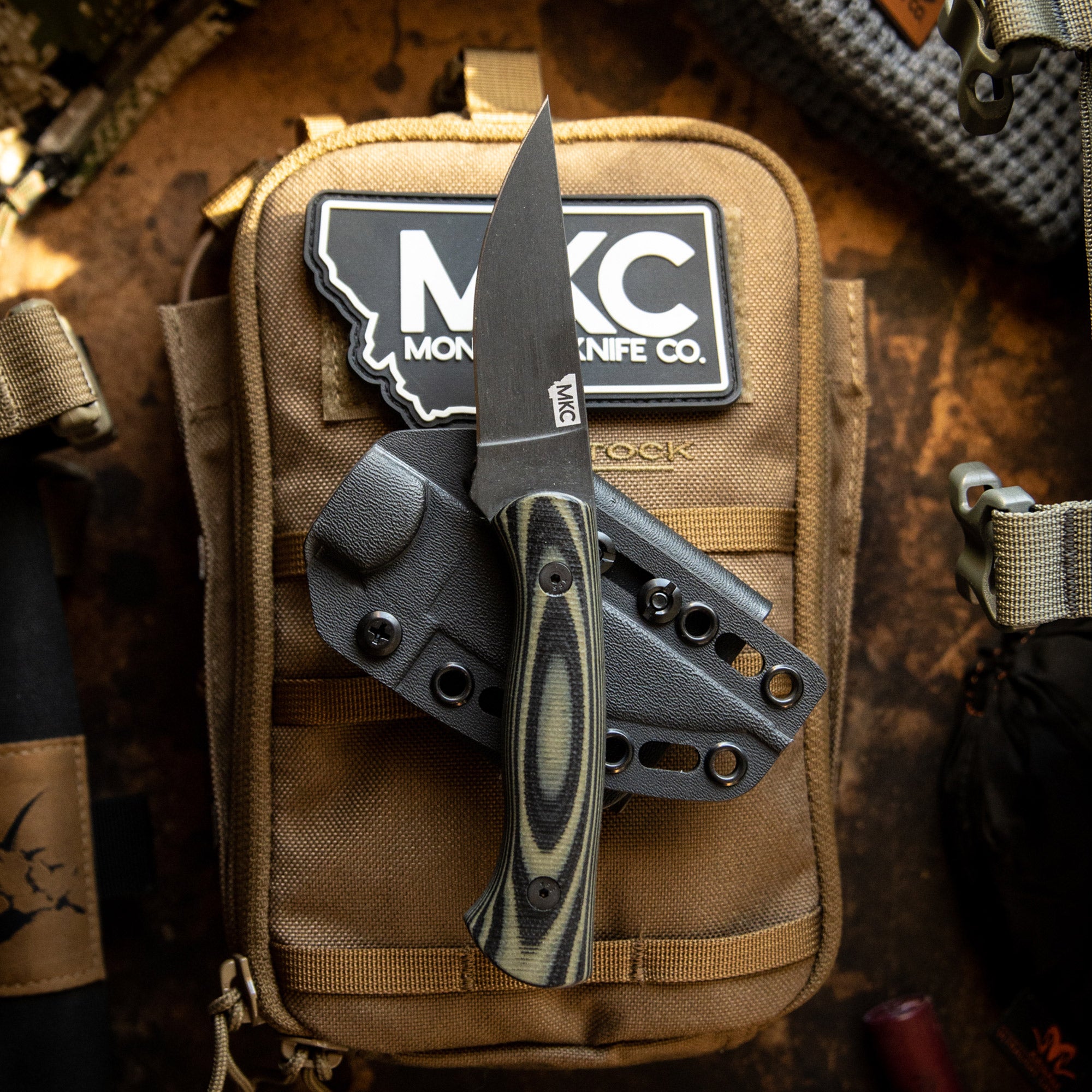 THE BLACKFOOT FIXED BLADE 2.0 - GREEN AND BLACK